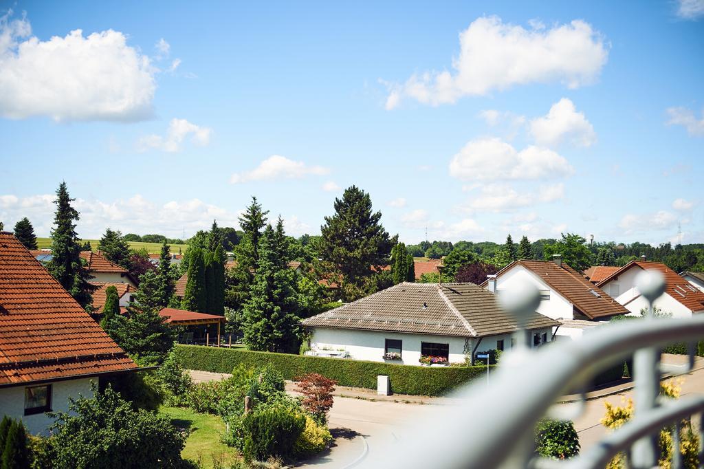 Landhotel ALTE LINDE Aalen Buitenkant foto